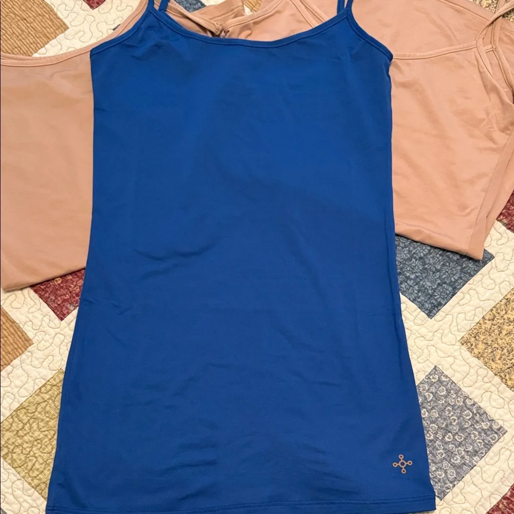 3 piece Tommy Copper Blue and Beige Women's Camisole Tops - Picture 3 of 10